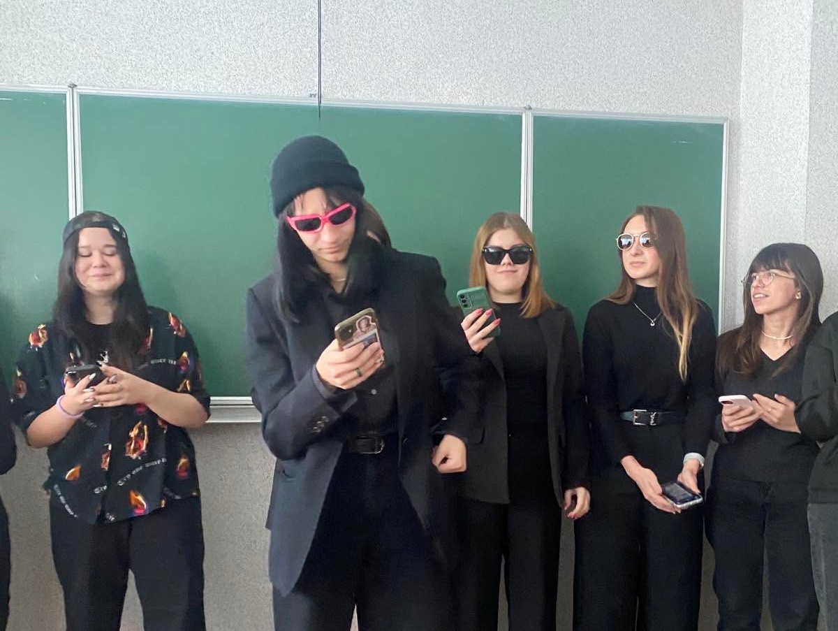 Команда «Майстри чорнослову» (студенти групи СОУМ-21)